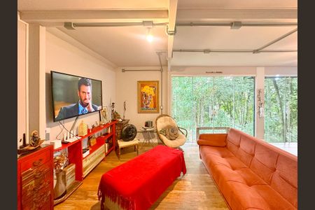 Sala de TV de casa para alugar com 1 quarto, 300m² em Potecas, São José