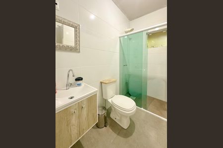 Casa para alugar com 300m², 1 quarto e 3 vagasBanheiro 2