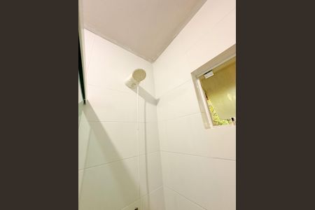 Casa para alugar com 300m², 1 quarto e 3 vagasBanheiro 2