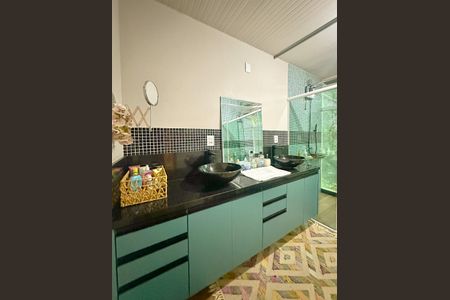 Casa para alugar com 300m², 1 quarto e 3 vagasBanheiro da Suíte