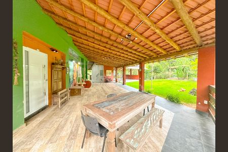 Casa para alugar com 300m², 1 quarto e 3 vagasVaranda