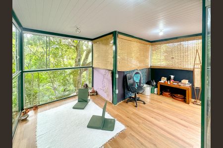 Casa para alugar com 300m², 1 quarto e 3 vagasEscritório