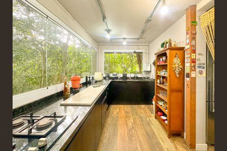 Casa para alugar com 300m², 1 quarto e 3 vagasCozinha