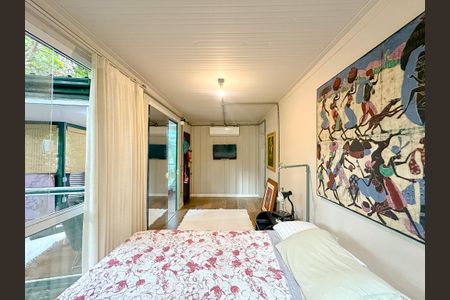 Casa para alugar com 300m², 1 quarto e 3 vagasSuíte 