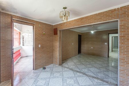 Casa para alugar com 60m², 3 quartos e 1 vaga Casa para alugar com 60m², 3 quartos e 1 vagaSala