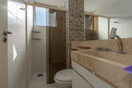 Apartamento para alugar com 49m², 2 quartos e 1 vaga Apartamento para alugar com 49m², 2 quartos e 1 vagaBanheiro