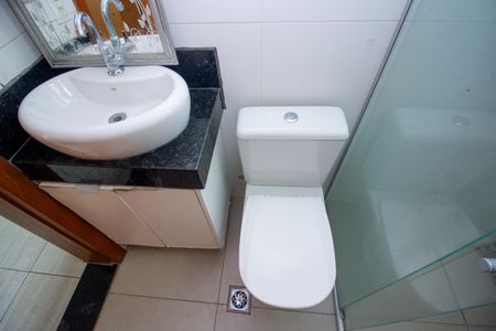 Apartamento para alugar com 56m², 2 quartos e 2 vagas Apartamento para alugar com 56m², 2 quartos e 2 vagasBanheiro Social