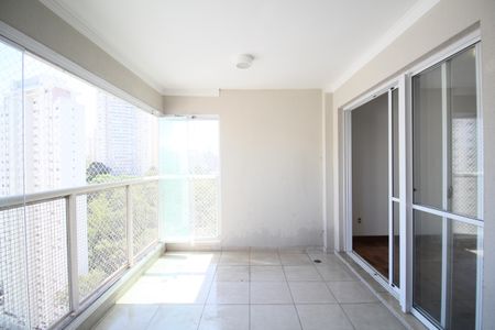 Apartamento para alugar com 75m², 2 quartos e 1 vagaVaranda