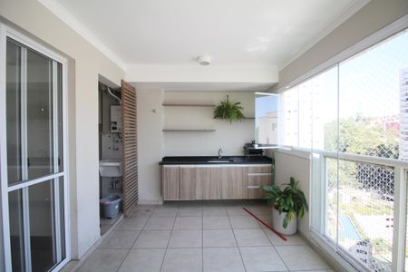 Apartamento para alugar com 75m², 2 quartos e 1 vagaVaranda