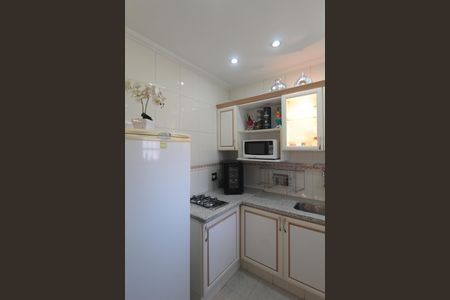 Casa à venda com 244m², 3 quartos e 3 vagasCozinha