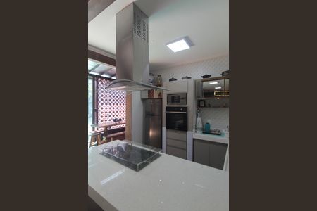 Casa à venda com 244m², 3 quartos e 3 vagasÁrea Gourmet