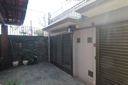 Casa à venda com 244m², 3 quartos e 3 vagasGaragem