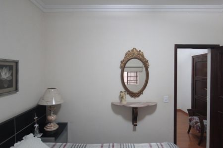 Casa à venda com 244m², 3 quartos e 3 vagasSuite