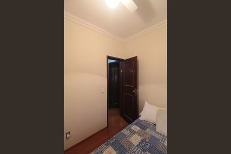 Casa à venda com 244m², 3 quartos e 3 vagasQuarto 2