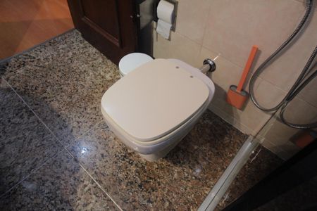 Casa à venda com 244m², 3 quartos e 3 vagasBanheiro Social