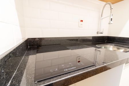 Cozinha de kitnet/studio à venda com 1 quarto, 20m² em Centro Histórico, Porto Alegre