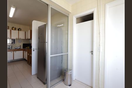 Apartamento à venda com 102m², 2 quartos e 2 vagasÁrea de Serviço