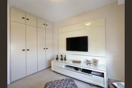 Apartamento à venda com 102m², 2 quartos e 2 vagasQuarto