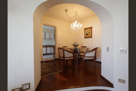 Apartamento à venda com 102m², 2 quartos e 2 vagasSala de Jantar