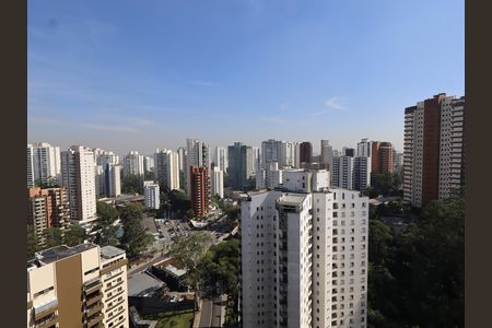 Apartamento à venda com 102m², 2 quartos e 2 vagasVista da área de serviço