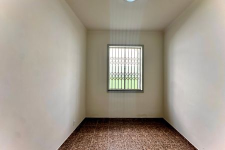 Casa à venda com 67m², 3 quartos e sem vaga