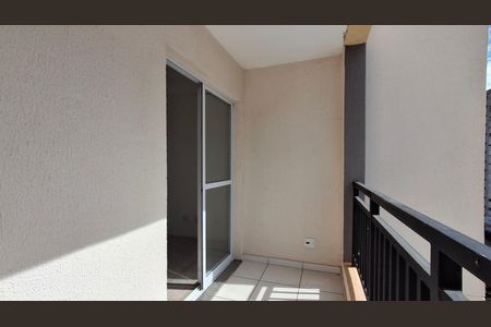 Apartamento para alugar com 64m², 2 quartos e 2 vagas Apartamento para alugar com 64m², 2 quartos e 2 vagasVaranda