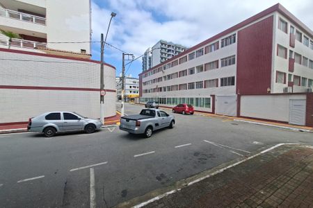 Vista da rua de apartamento para alugar com 1 quarto, 40m² em Cidade Ocian, Praia Grande