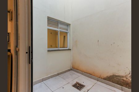 Studio para alugar com 27m², 1 quarto e sem vaga Studio para alugar com 27m², 1 quarto e sem vagaVaranda