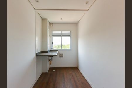 Studio para alugar com 25m², 1 quarto e sem vaga Studio para alugar com 25m², 1 quarto e sem vagaSala / Cozinha
