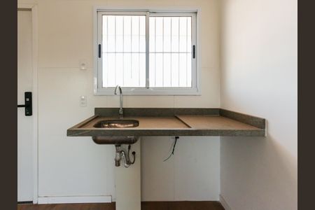 Studio para alugar com 25m², 1 quarto e sem vaga Studio para alugar com 25m², 1 quarto e sem vagaSala / Cozinha