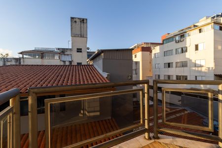 Apartamento à venda com 136m², 4 quartos e 2 vagas Apartamento à venda com 136m², 4 quartos e 2 vagasVaranda da Sala