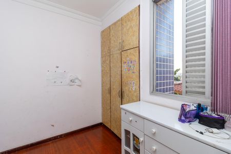 Apartamento à venda com 136m², 4 quartos e 2 vagas Apartamento à venda com 136m², 4 quartos e 2 vagasQuarto 1