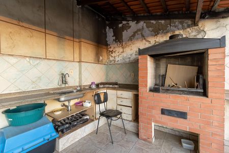 Apartamento à venda com 136m², 4 quartos e 2 vagas Apartamento à venda com 136m², 4 quartos e 2 vagasCobertura