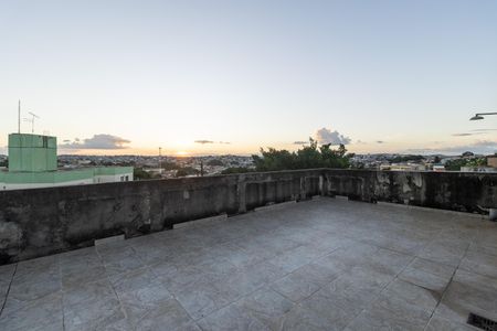 Apartamento à venda com 136m², 4 quartos e 2 vagas Apartamento à venda com 136m², 4 quartos e 2 vagasCobertura