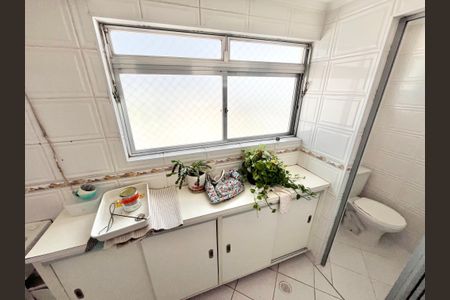 Apartamento para alugar com 74m², 2 quartos e 1 vaga Apartamento para alugar com 74m², 2 quartos e 1 vagaÁrea de Serviço