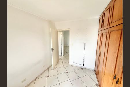 Apartamento para alugar com 74m², 2 quartos e 1 vaga Apartamento para alugar com 74m², 2 quartos e 1 vagaQuarto 2