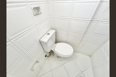 Apartamento para alugar com 74m², 2 quartos e 1 vaga Apartamento para alugar com 74m², 2 quartos e 1 vagaBanheiro de serviço