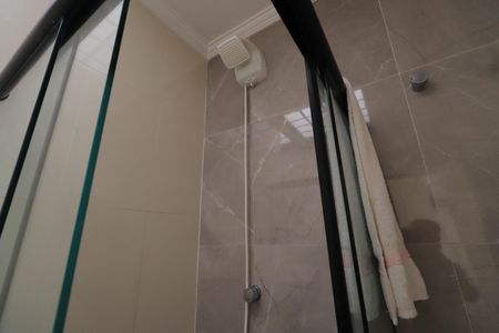 Casa para alugar com 87m², 2 quartos e 2 vagasBanheiro da Suíte 1