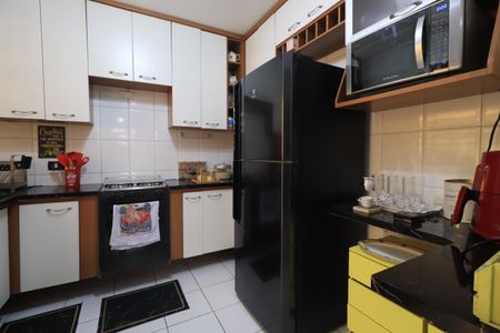 Casa para alugar com 87m², 2 quartos e 2 vagasCozinha