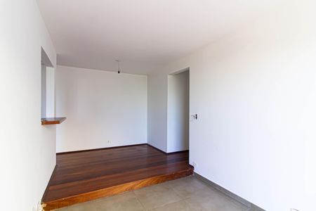 Apartamento para alugar com 57m², 2 quartos e 1 vaga Apartamento para alugar com 57m², 2 quartos e 1 vagaSala