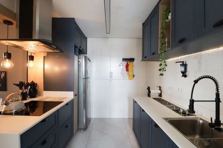 Apartamento à venda com 94m², 3 quartos e 2 vagasCozinha e Área de Serviço