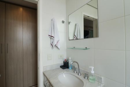 Apartamento à venda com 94m², 3 quartos e 2 vagasBanheiro da Suíte