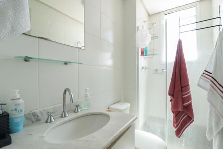 Apartamento à venda com 94m², 3 quartos e 2 vagasBanheiro da Suíte