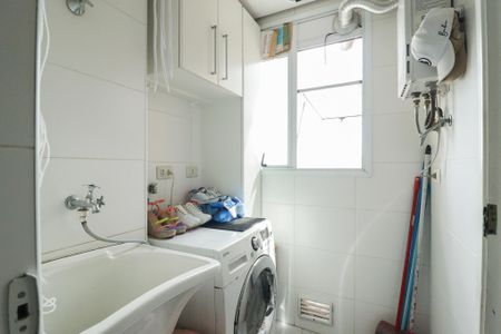 Apartamento à venda com 94m², 3 quartos e 2 vagasCozinha e Área de Serviço