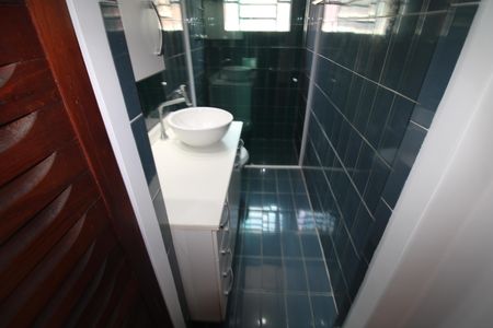 Casa à venda com 293m², 6 quartos e 4 vagasBanheiro 2