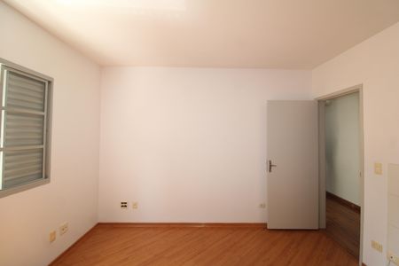 Casa à venda com 293m², 6 quartos e 4 vagasQuarto 2