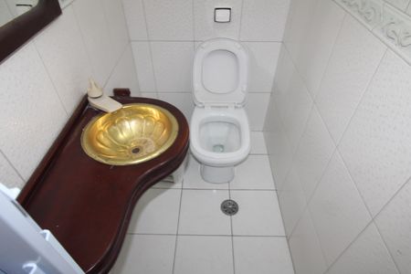 Casa à venda com 293m², 6 quartos e 4 vagasLavabo