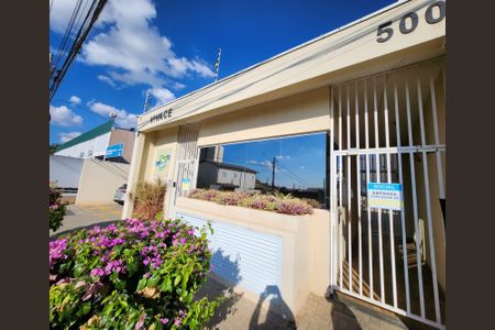 Apartamento para alugar com 54m², 2 quartos e 1 vaga Apartamento para alugar com 54m², 2 quartos e 1 vagaFachada e portaria