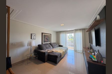 Casa à venda com 4 quartos, 190m² em Jardim Libano, São Paulo