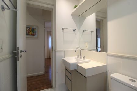 Apartamento à venda com 120m², 3 quartos e 2 vagasBanheiro Social